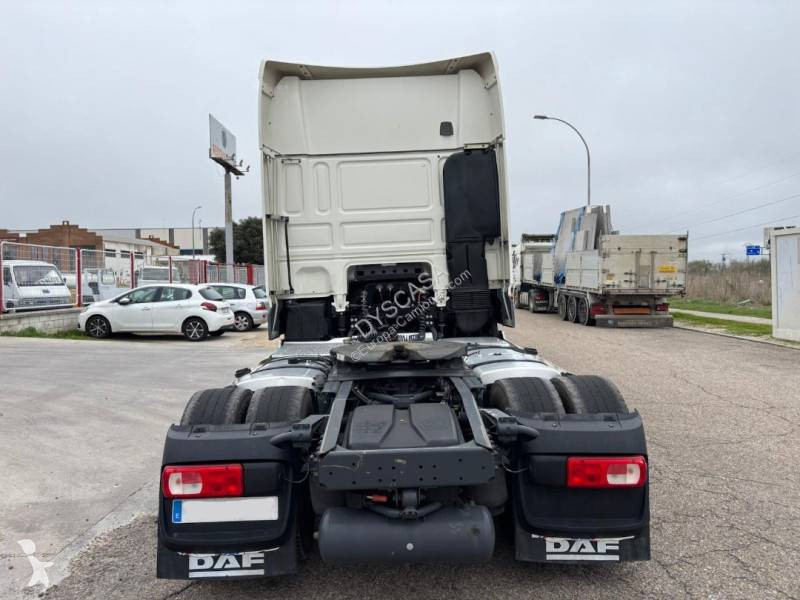 Cabeza tractora DAF
