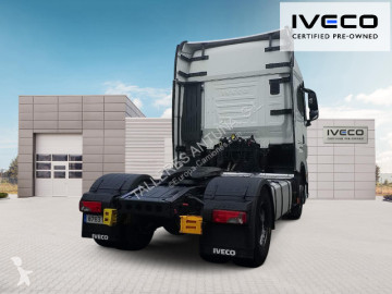 Cabeza tractora Iveco