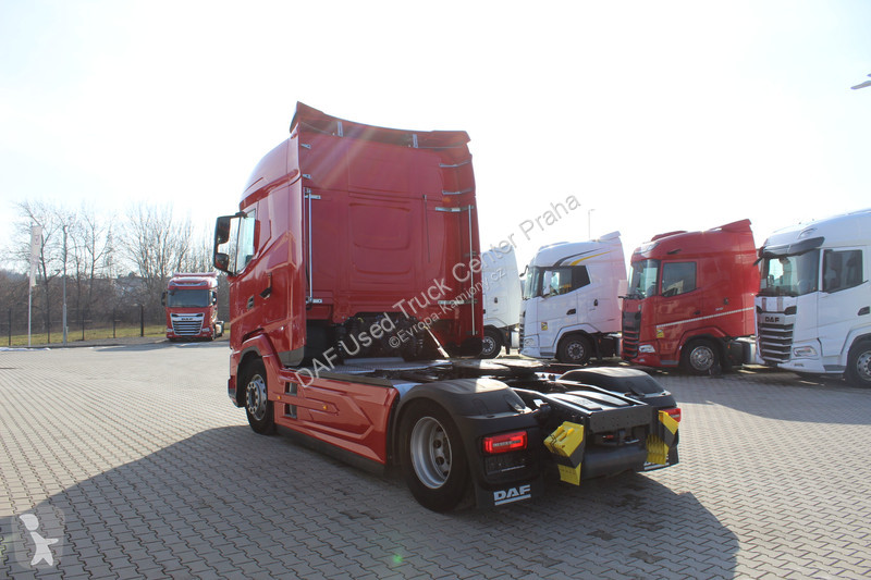 Tahač DAF XG  FT 4X2
