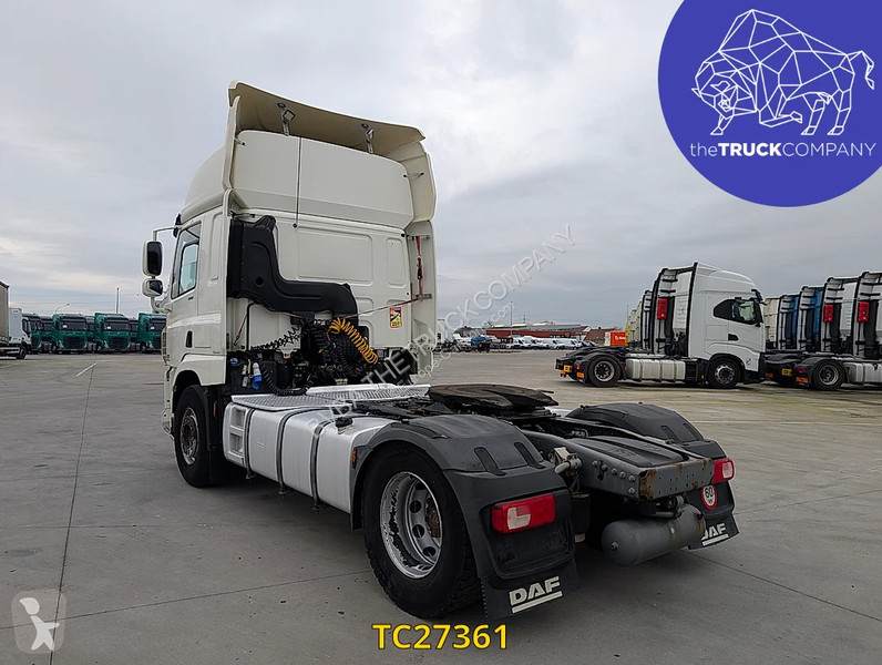 جرار DAF 440