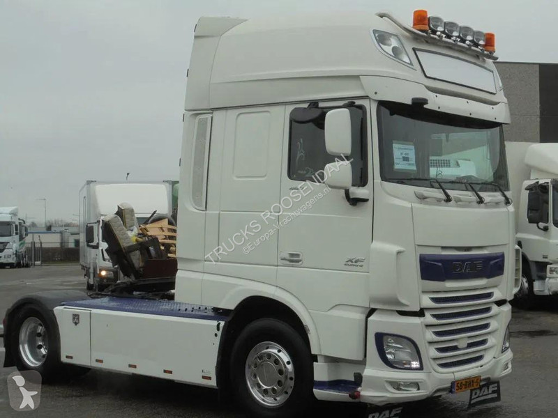جرار DAF Euro 6 + Hydrolic system