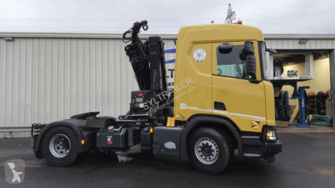 جرار موكب استثنائي Scania