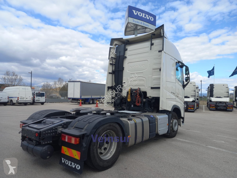 جرار Volvo 4 I-SAVE