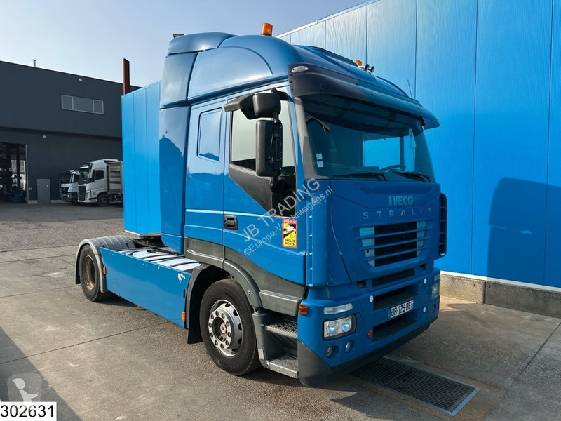 Iveco 430 Retarder, Manual transmission tractor...
