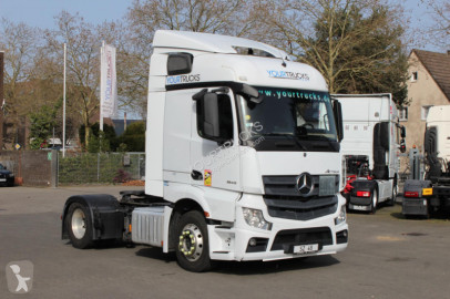 جرار Mercedes