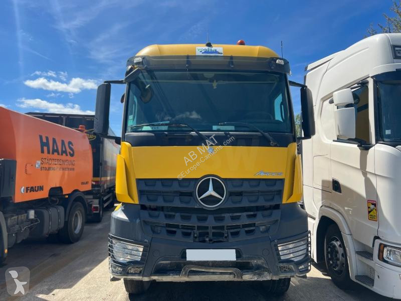 جرار Mercedes