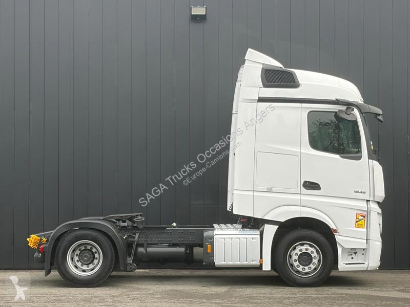 Tracteur Mercedes 1845 LS 4x2 StreamSpace 2.50M