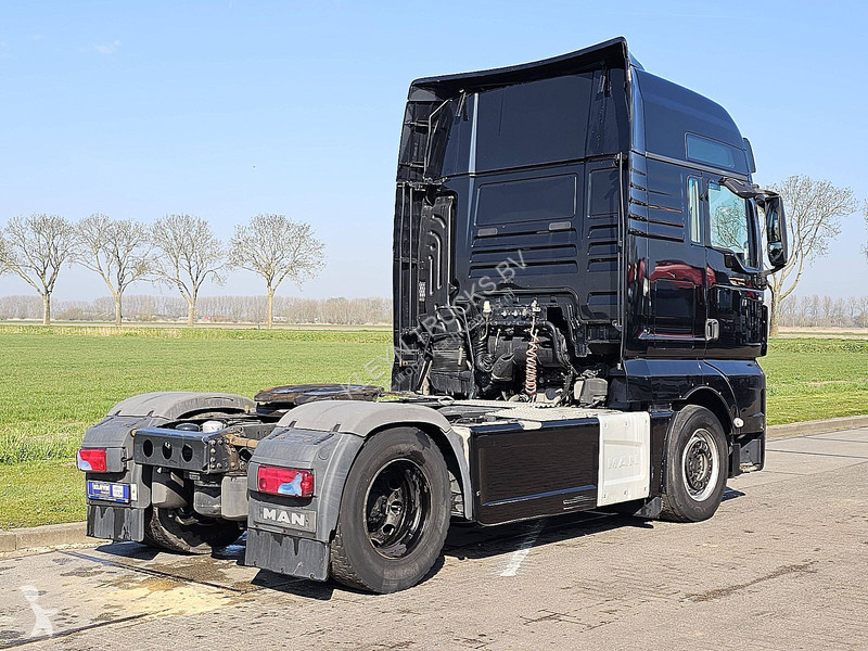 Tracteur MAN 18.460