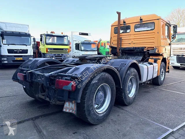 جرار MAN DFS 6x4 FULL SPRING SUSPENSION TRACTOR...