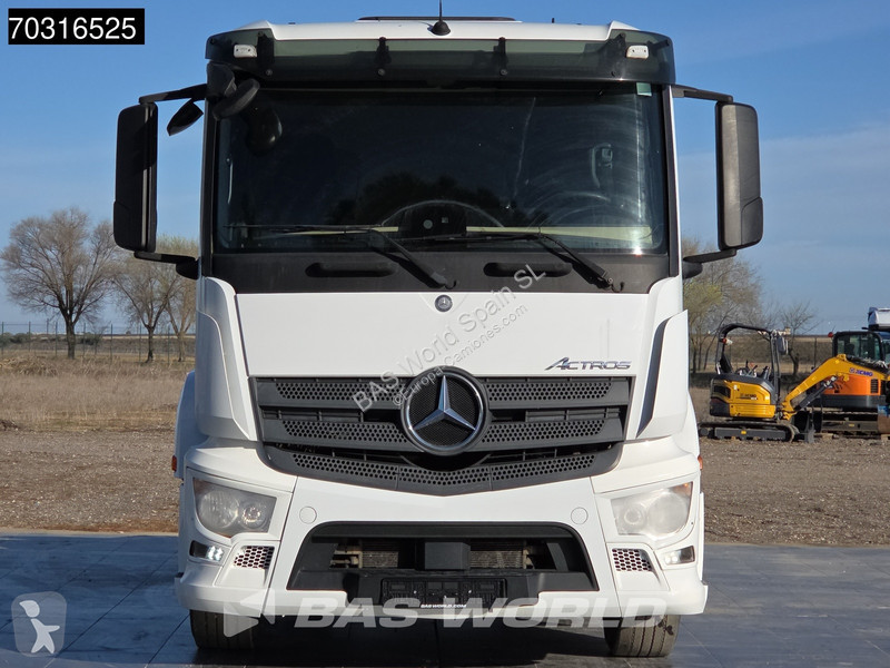 جرار Mercedes 1843 4X2 ClassicSpace Retarder
