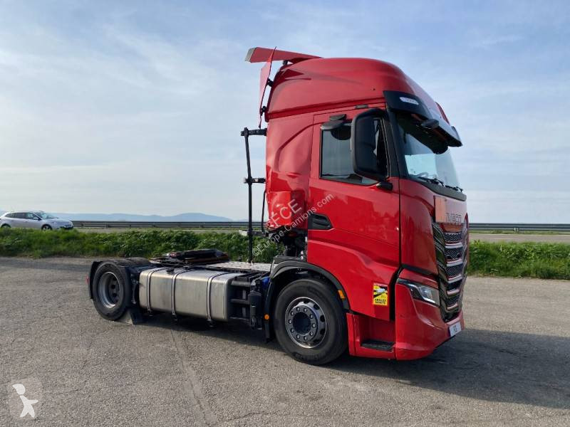 Iveco  tractor unit