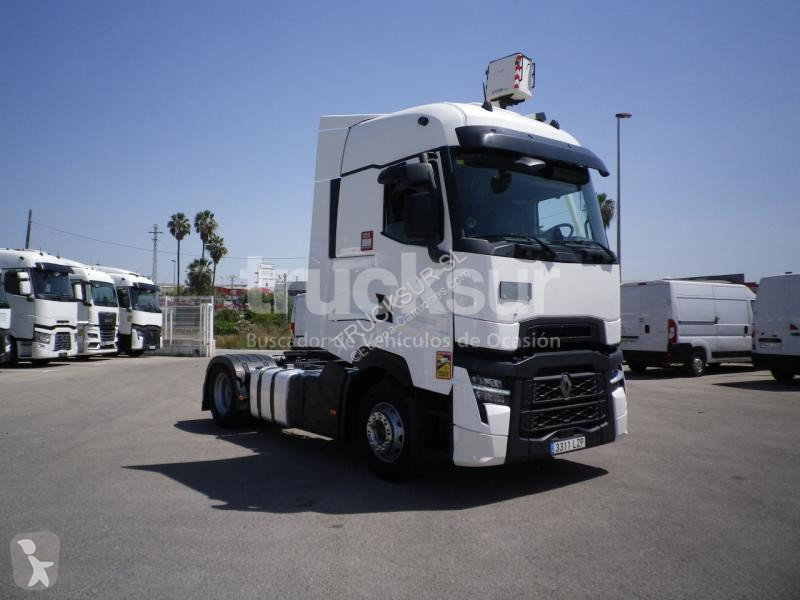 Tracteur Renault  T520 HIGH SLEEPER CAB EVO