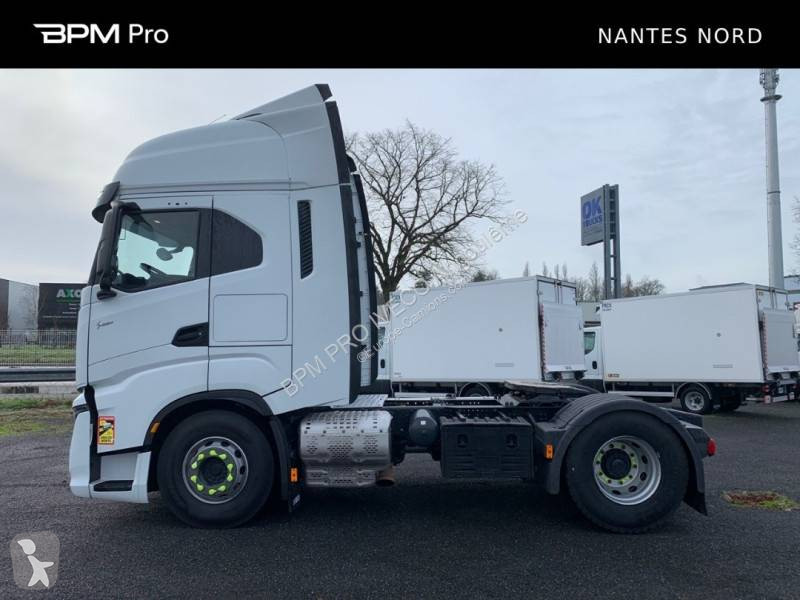 جرار Iveco