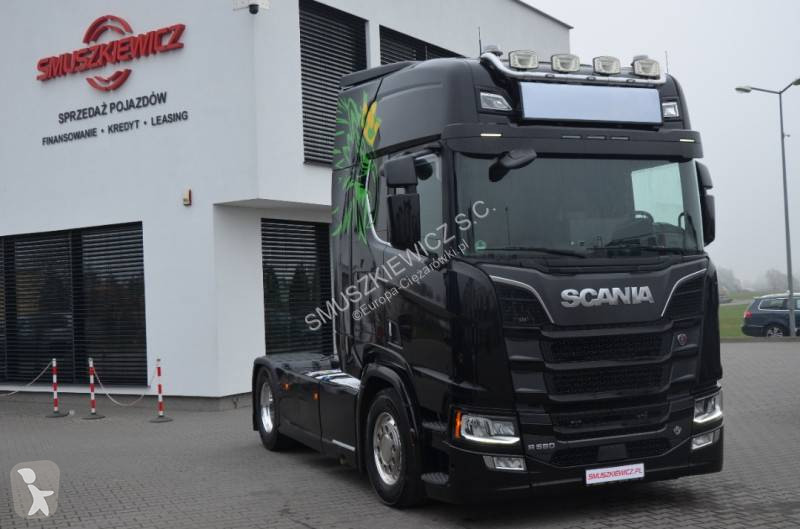 جرار Scania