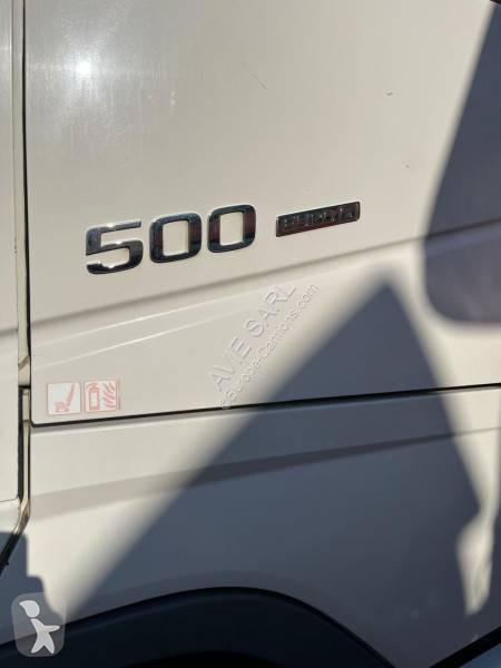 جرار Volvo