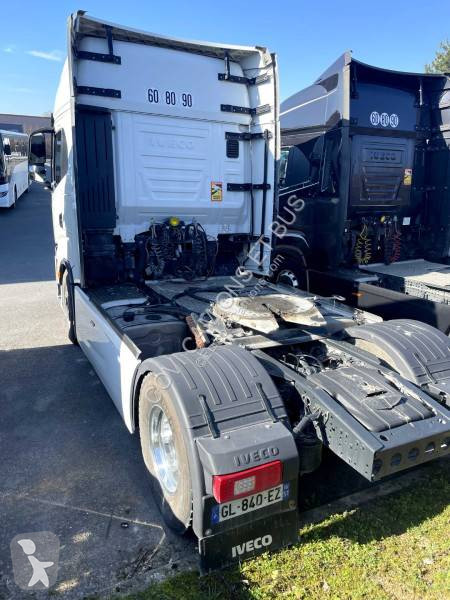 جرار Iveco
