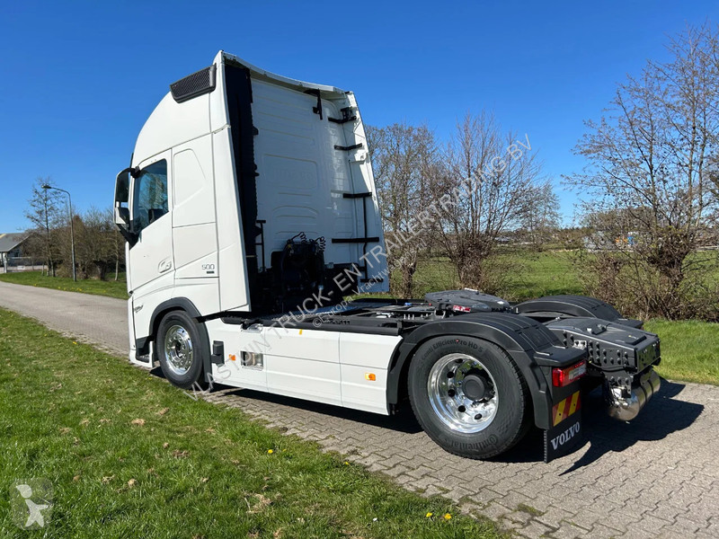 جرار Volvo 13500 | AERO | RETARDER | FULL AIR |...