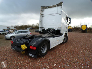 Traktor DAF