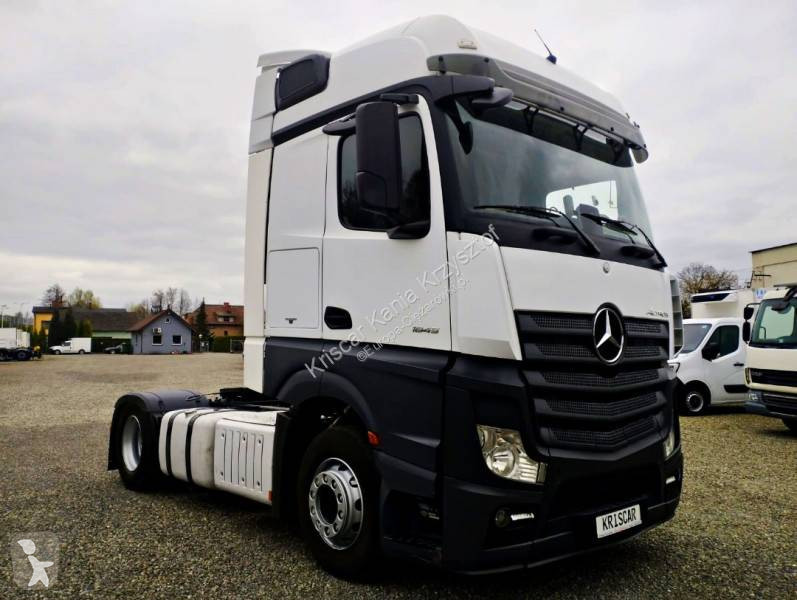 Влекач Mercedes