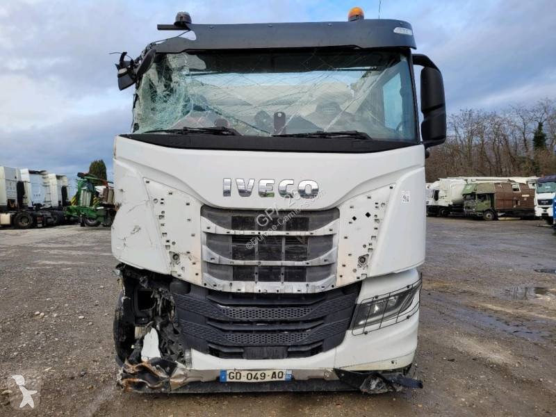 جرار Iveco