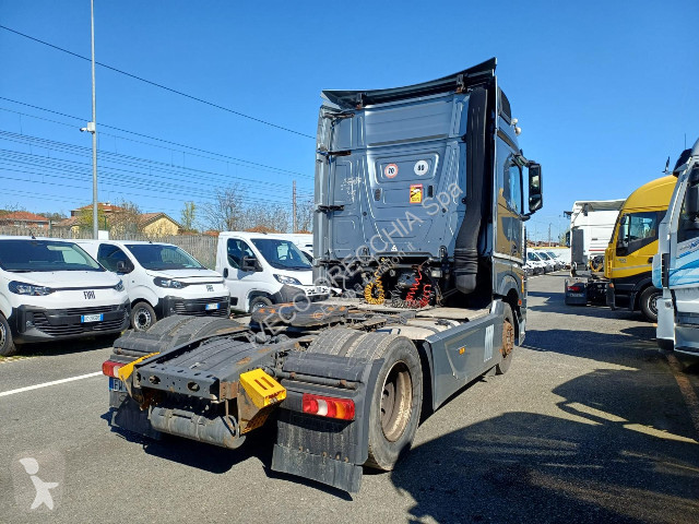 جرار Mercedes ACTROS