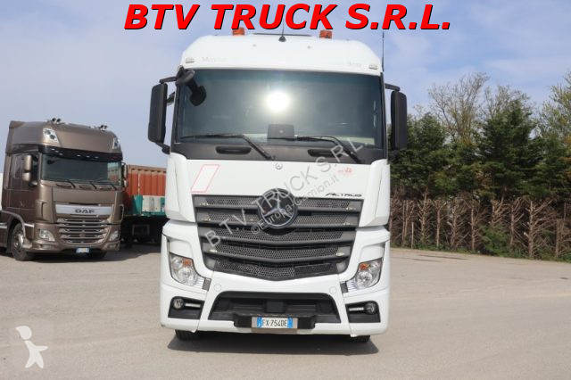 جرار Mercedes ACTROS