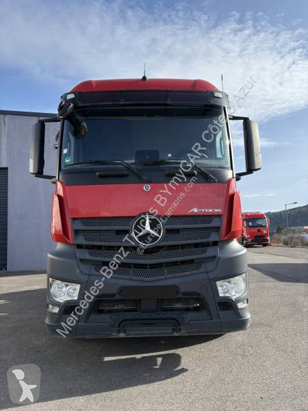 جرار Mercedes