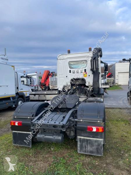 Traktor Mercedes
