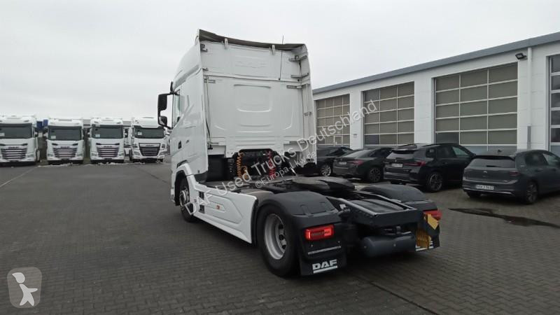 Trekker DAF XG  FT 4X2