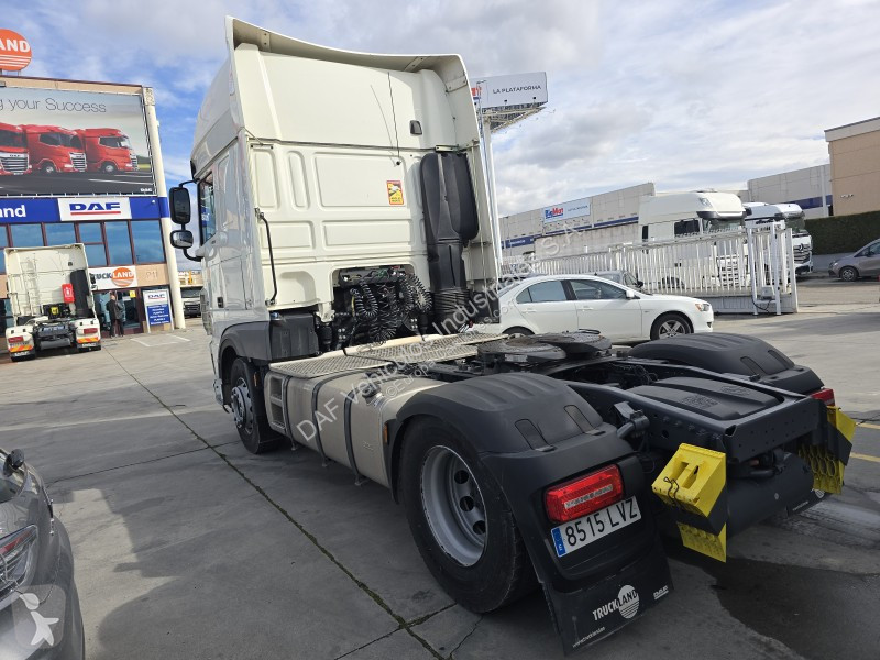 Nyergesvontató DAF 480 FT 4X2