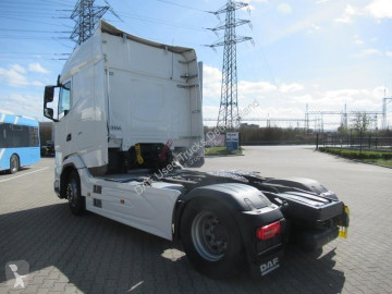 جرار DAF 480 XG FT 4X2