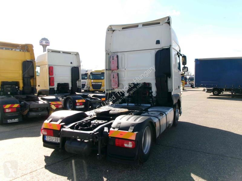 جرار DAF XF  FT LOW DECK 4X2
