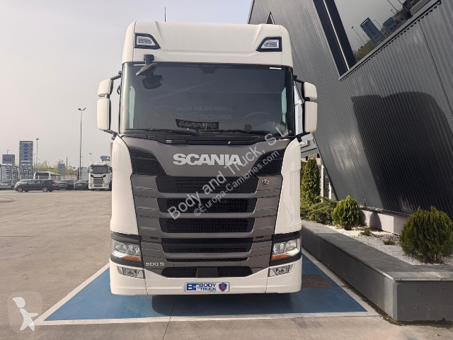 جرار Scania S 500 A4x2NA