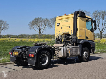 Traktor Mercedes