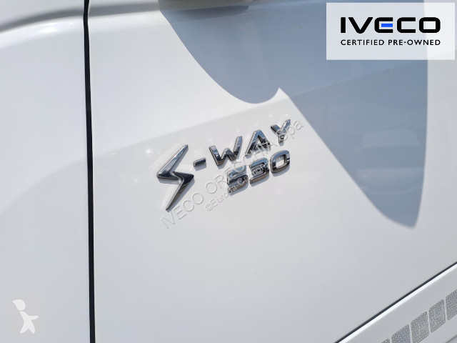 جرار Iveco S-WAY AS440S53T/P