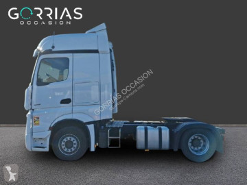 Tracteur Mercedes Actros 1845