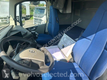 جرار Volvo