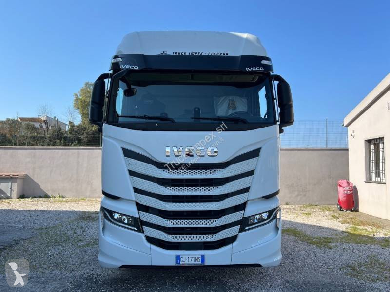 جرار Iveco
