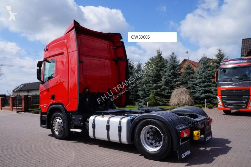 Cap tractor Scania R 460