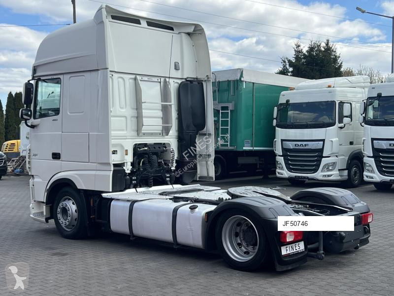 Nyergesvontató DAF XF 106 480