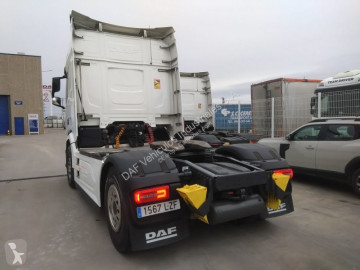 جرار DAF 480 XFn FT 4X2