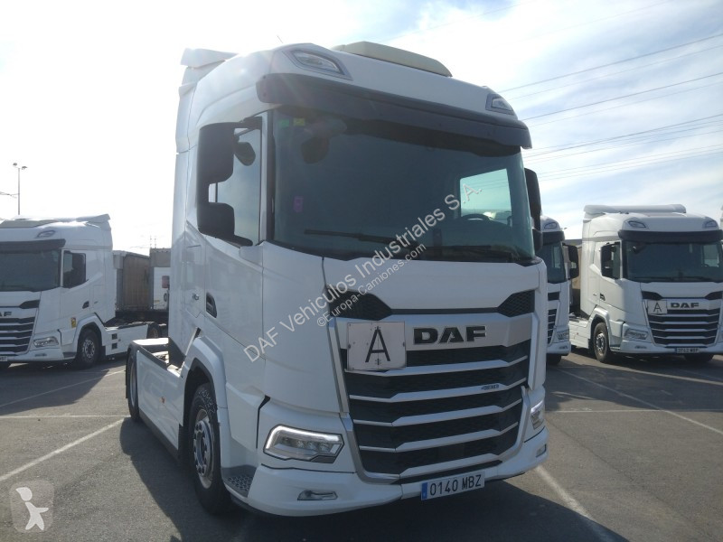 Nyergesvontató DAF n 480 FT 4X2