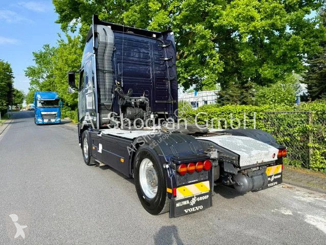 جرار Volvo 16700 Globetrotter...