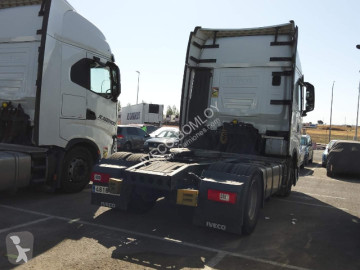 Влекач опасни товари / adr Iveco