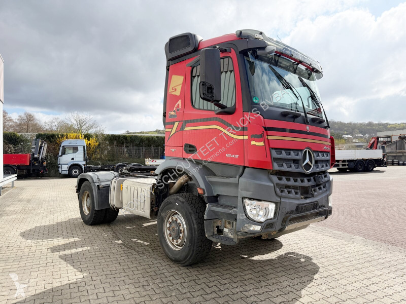 جرار Mercedes Arocs 1842 AS 4x4 Arocs 1842/48...