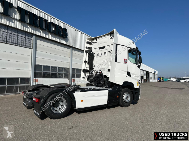 جرار Renault
