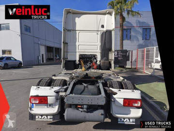 Cabeza tractora DAF