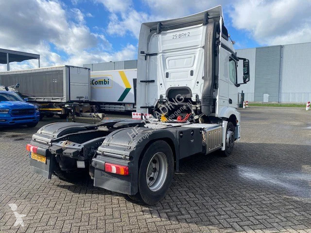 جرار Mercedes 963-4-A