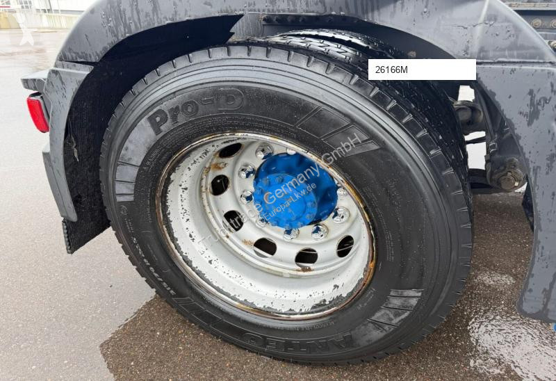 جرار Renault T460