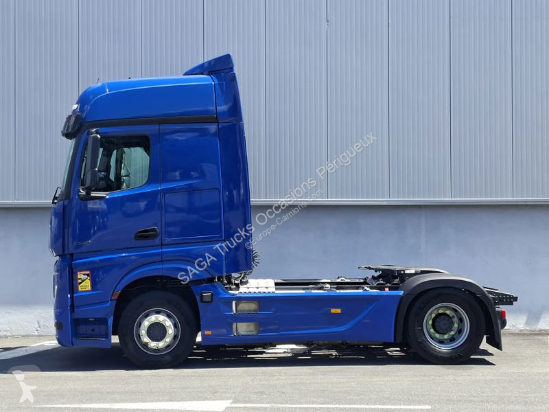 جرار Mercedes 5 L 1948 LS BigSpace 4x2 GSR2